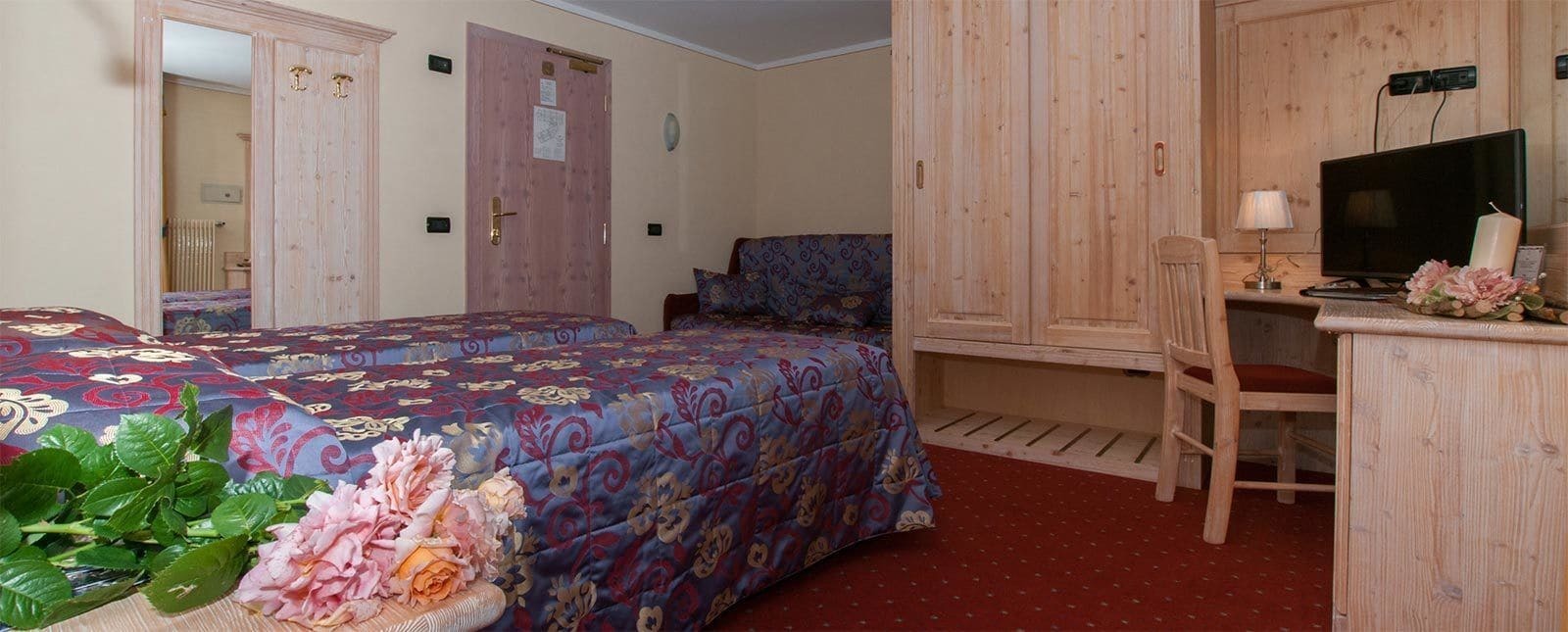 Hotel Val Di Sole เมซซานา ภายนอก รูปภาพ